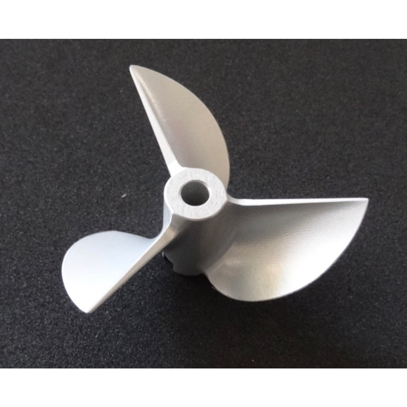 55mm 3-blatt Propeller DD 1.7er Steigung *links*