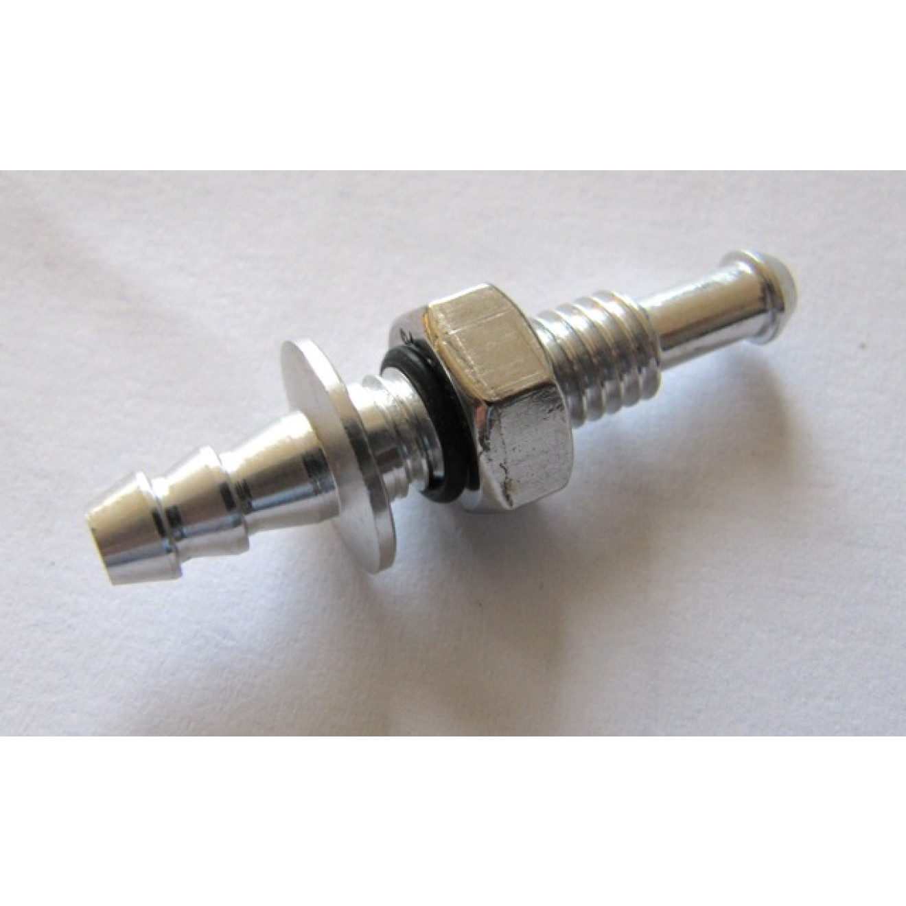 Durchführung für Wasserkühlung