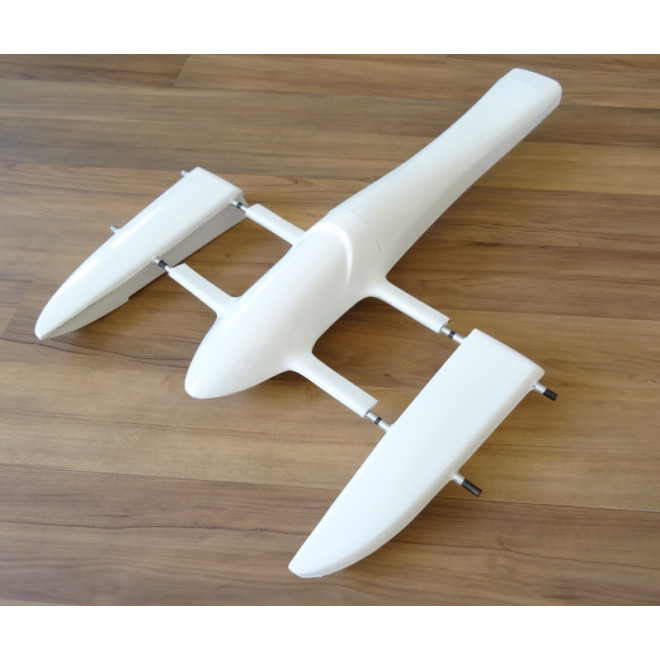 Rigger *Oldschool" GFK mit CFK-Verstärkung